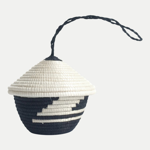 Agaseke Peace Basket: Black & White (short)